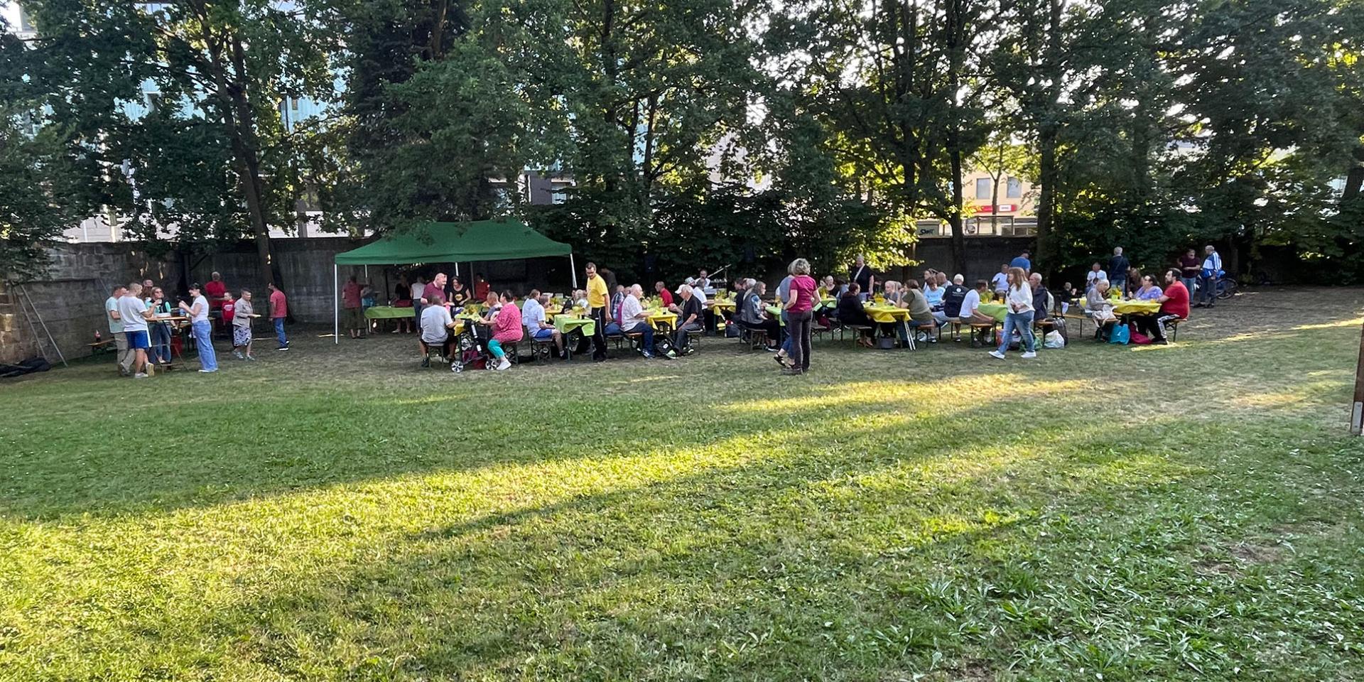 Grillfest für Wohnungslose